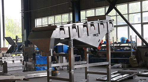 大型篩選機械哪個牌子好（質量好的振動篩品牌） 