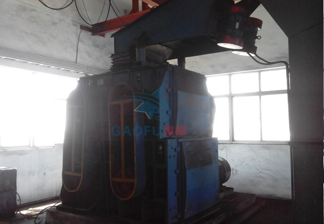 高服篩機江蘇某輥式碎煤機現場